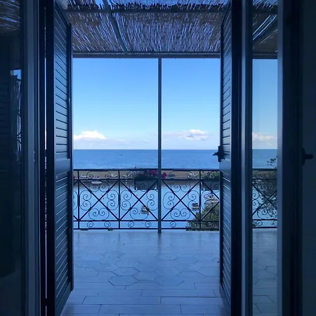 Quasi In Porto 2* Castellabate