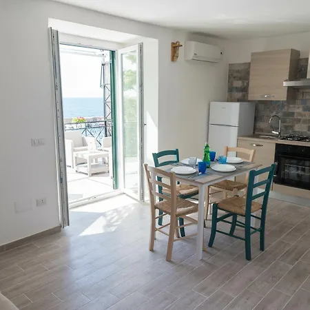 Bed & Breakfast Quasi In Porto 2*
