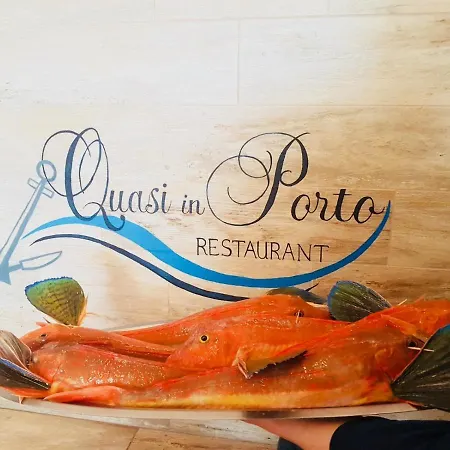 Quasi In Porto